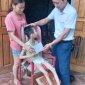 xã Xuân Dương: Thăm và tặng quà cho các cháu thiếu nhi có hoàn cảnh khó khăn nhân dịp 01/6/2022
