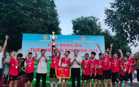 xã Xuân Dương: Bế mạc giải bóng đá thiếu niên nhi đồng năm 2024